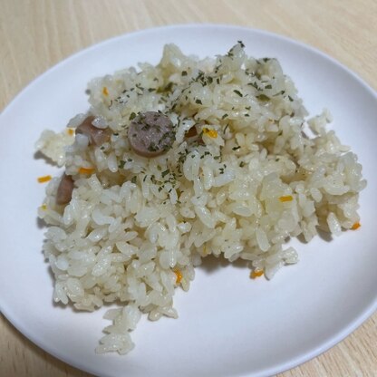 ウインナーが余っていたので作りました！朝ごはんにおにぎりを作るので倍量作って冷凍したりしましたが、それでもおいしかったです！ありがとうございました！